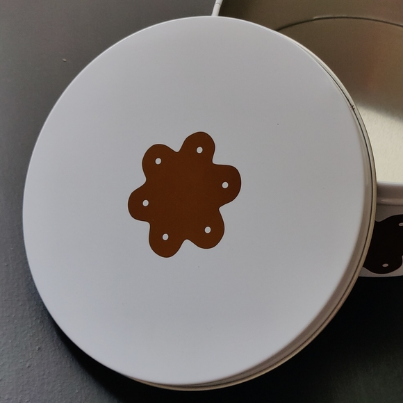 IKEA | Christmas / Holiday | 6 inch 🍪 Cookie tin - Picture 2 of 10